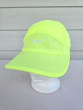 NIKE Featherlight 2.0 Tennis Hat Cap DriFit Volt White Panel Hat Logo Adjustable